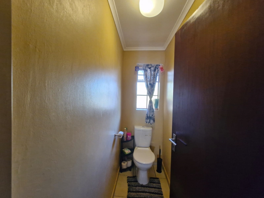 4 Bedroom Property for Sale in Kathu Northern Cape